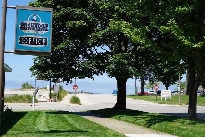 Ludington Beach House (Millers Lakeside Resort, Millers Lakeside Motel) - From Website
